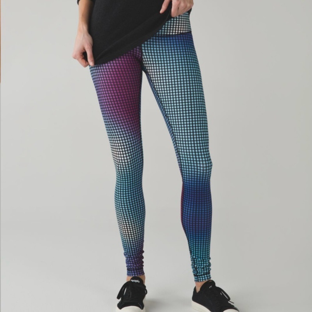 lululemon athletica Blue and Purple Wunder Under Gradient Leggings EUC 10